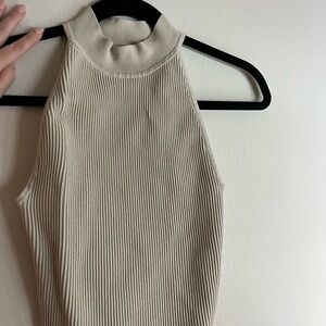 Aritzia Babaton Ribbed Crop Top